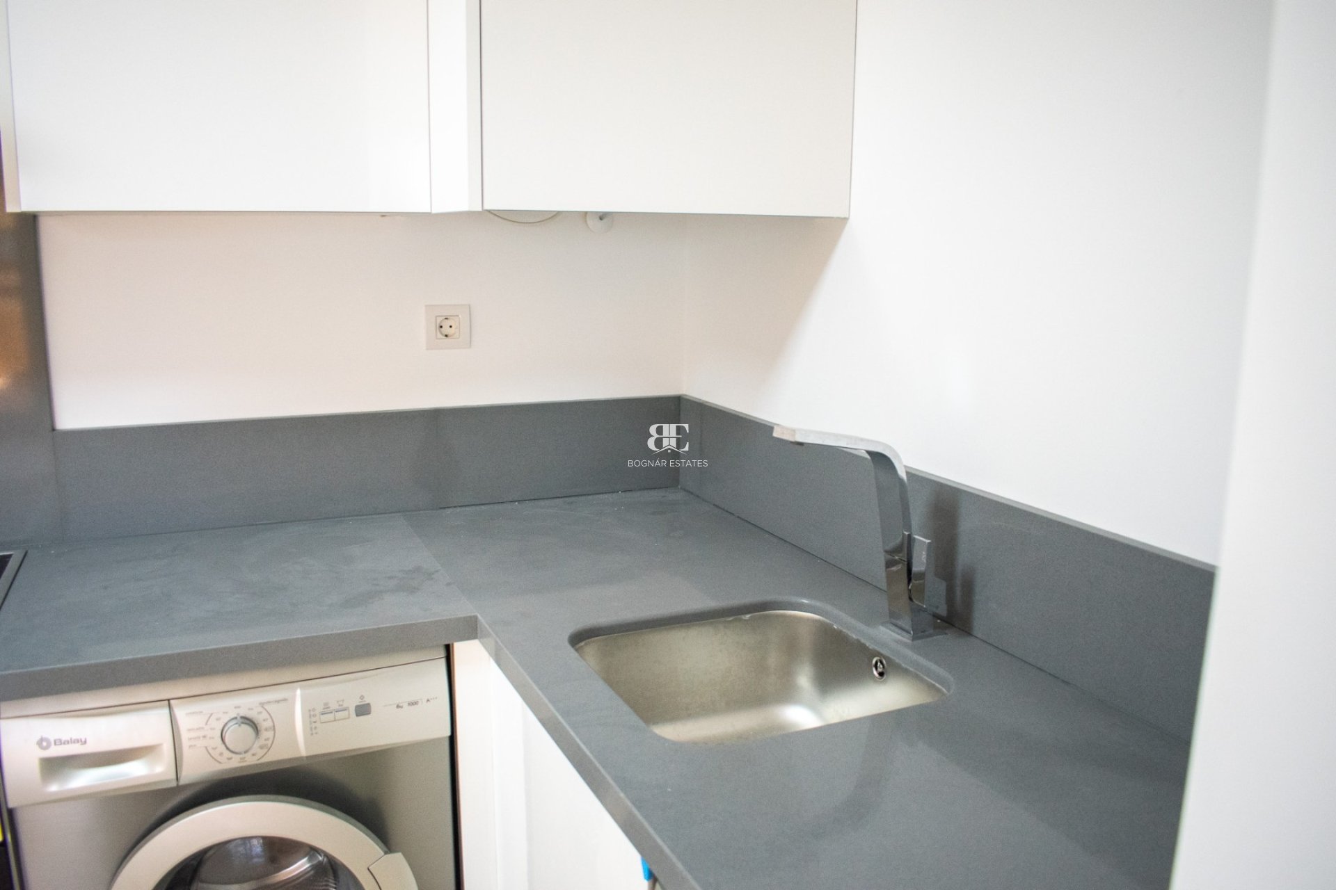 Wiederverkauf - apartment -
Orihuela Costa - Punta Prima