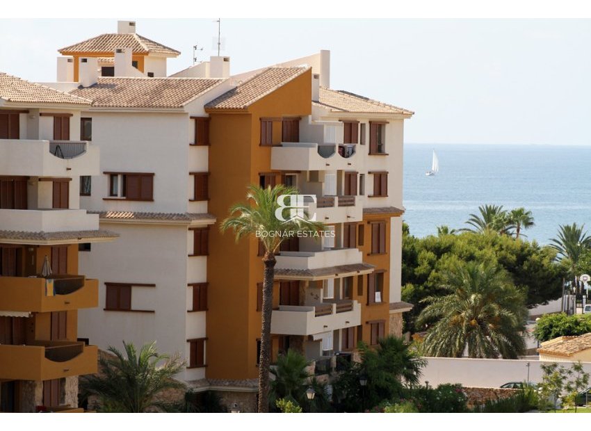 Wiederverkauf - apartment -
Orihuela Costa - Punta Prima