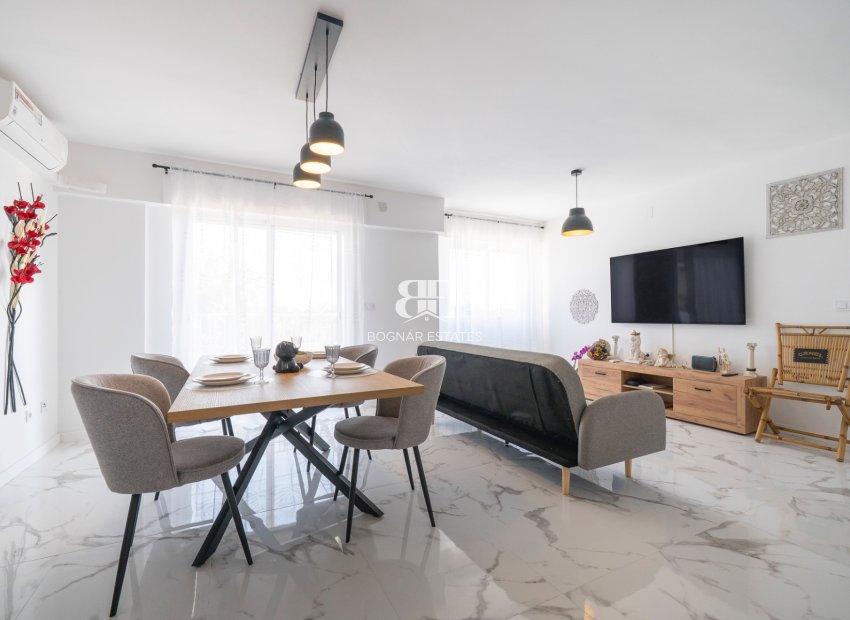 Wiederverkauf - apartment -
Orihuela Costa - Punta Prima