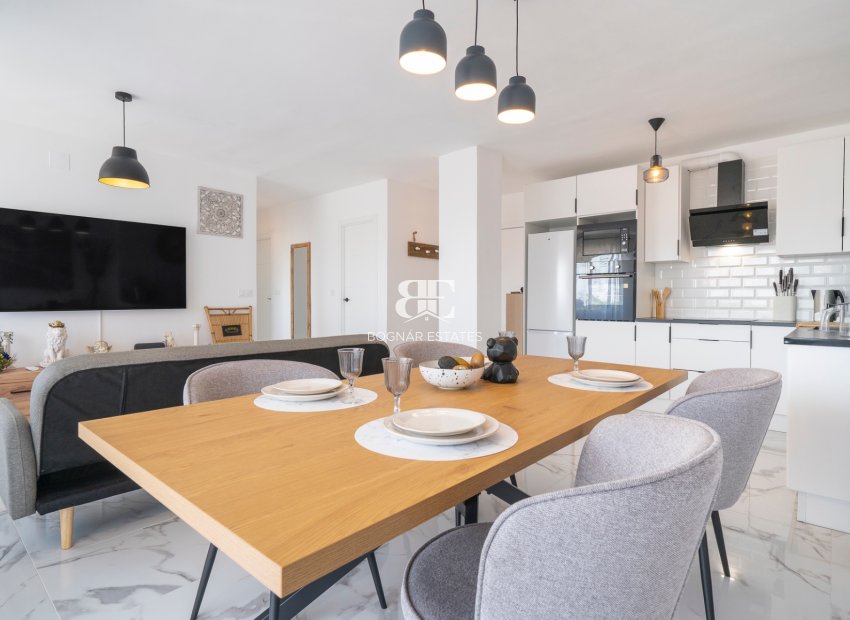 Wiederverkauf - apartment -
Orihuela Costa - Punta Prima