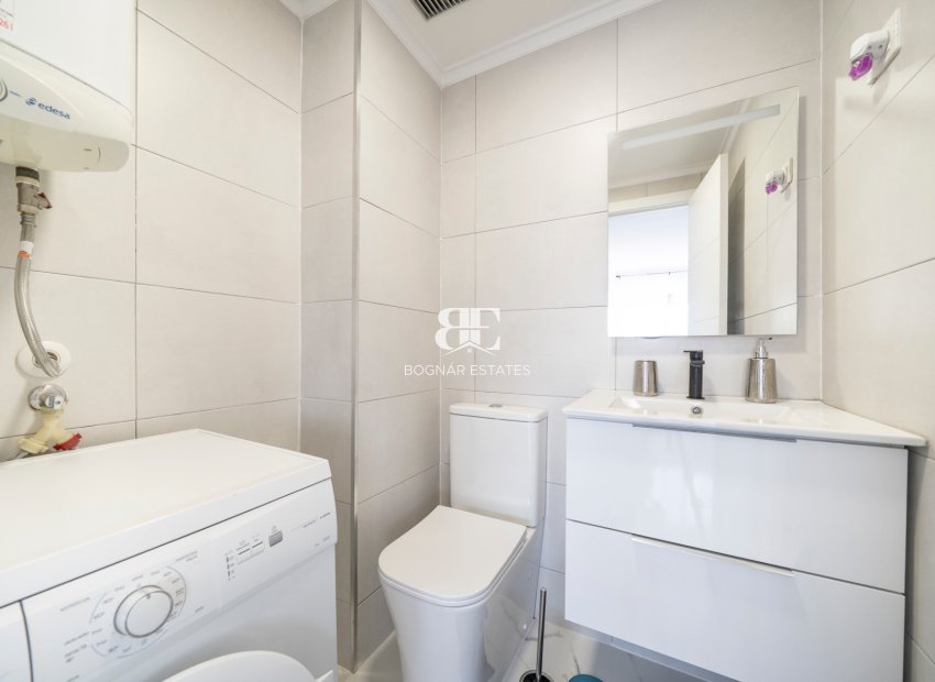 Wiederverkauf - apartment -
Orihuela Costa - Punta Prima