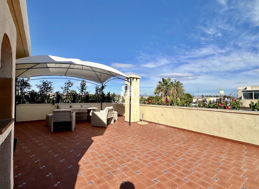 Wiederverkauf - apartment -
Orihuela Costa - Punta Prima