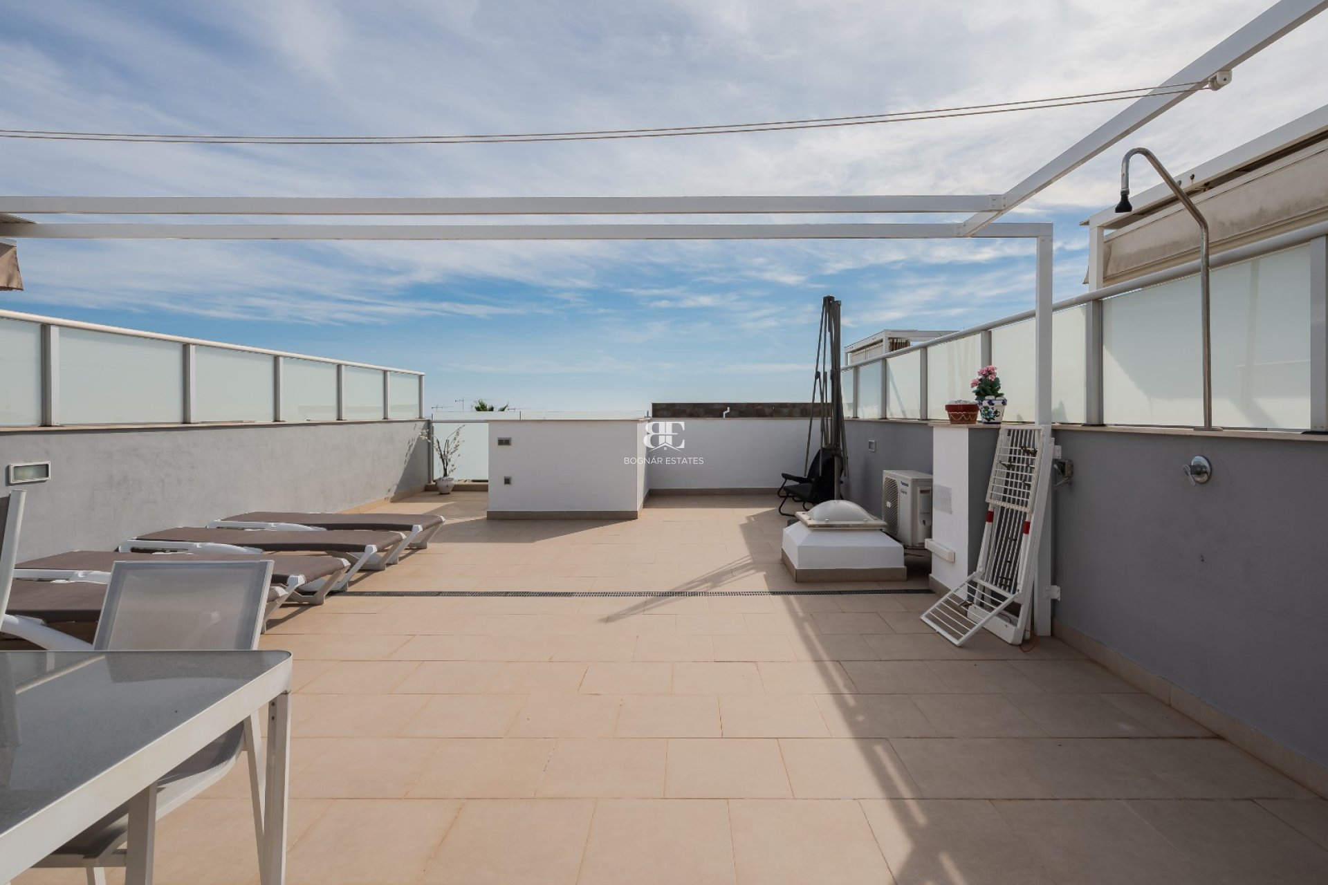 Wiederverkauf - apartment -
Orihuela Costa - Punta Prima