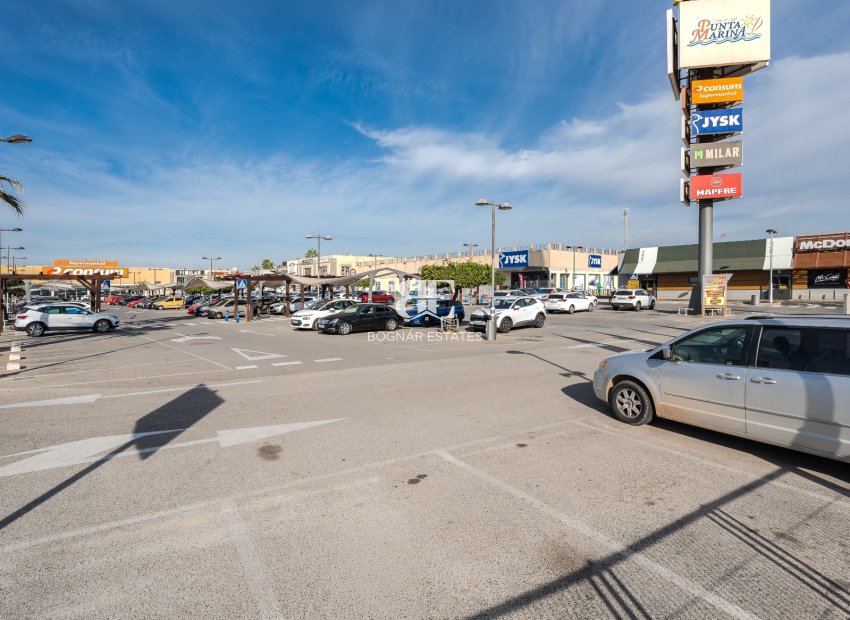 Wiederverkauf - apartment -
Orihuela Costa - Punta Prima