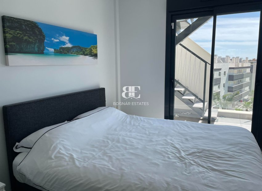 Wiederverkauf - apartment -
Orihuela Costa - Villamartín