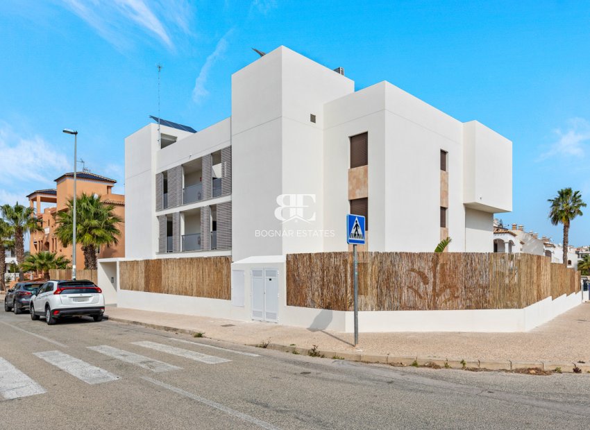 Wiederverkauf - apartment -
Orihuela Costa - Villamartín