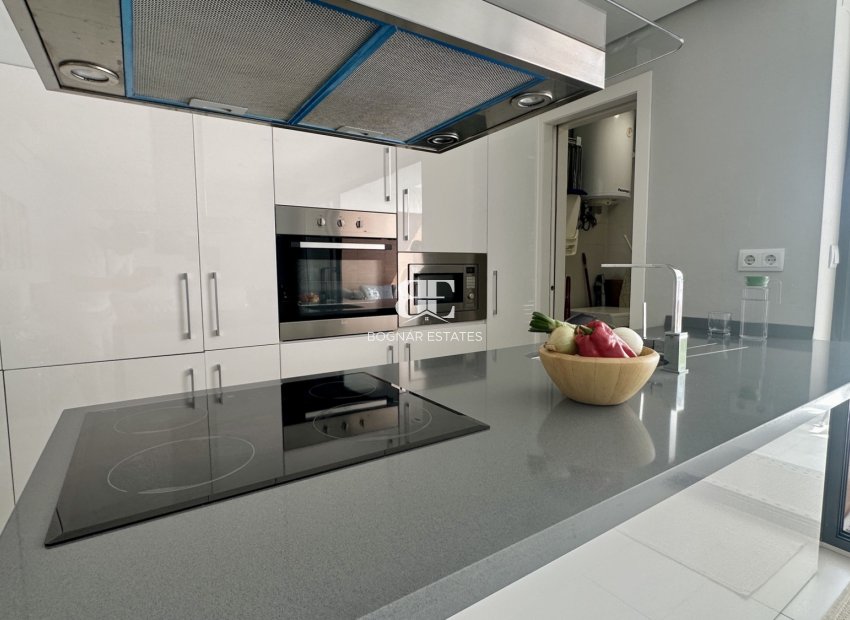 Wiederverkauf - apartment -
Orihuela Costa - Villamartín