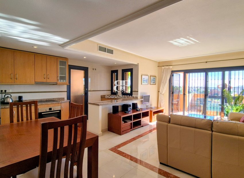 Wiederverkauf - apartment -
Orihuela Costa - Villamartín