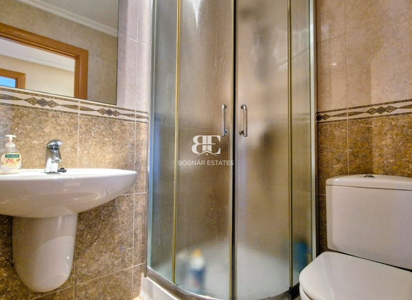 Wiederverkauf - apartment -
Orihuela Costa - Villamartín