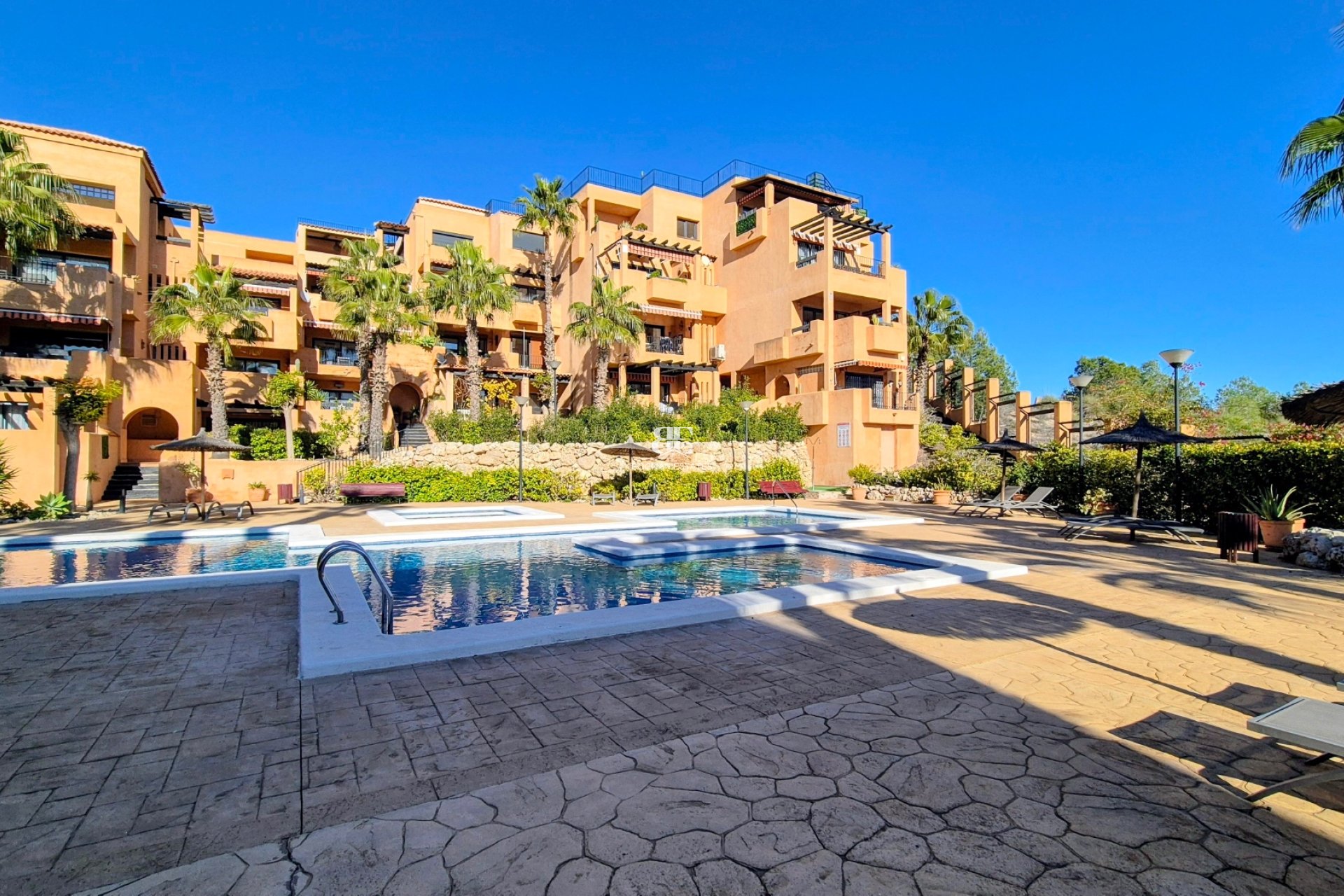 Wiederverkauf - apartment -
Orihuela Costa - Villamartín