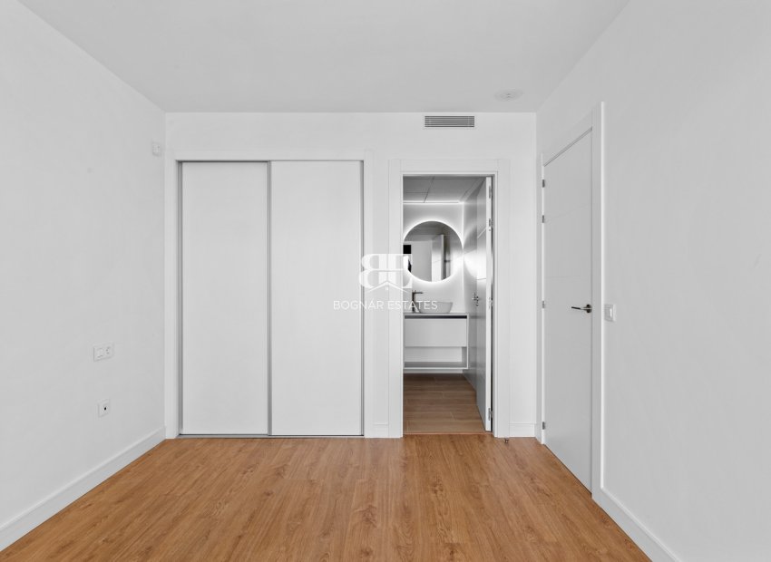 Wiederverkauf - apartment -
Orihuela Costa - Villamartín