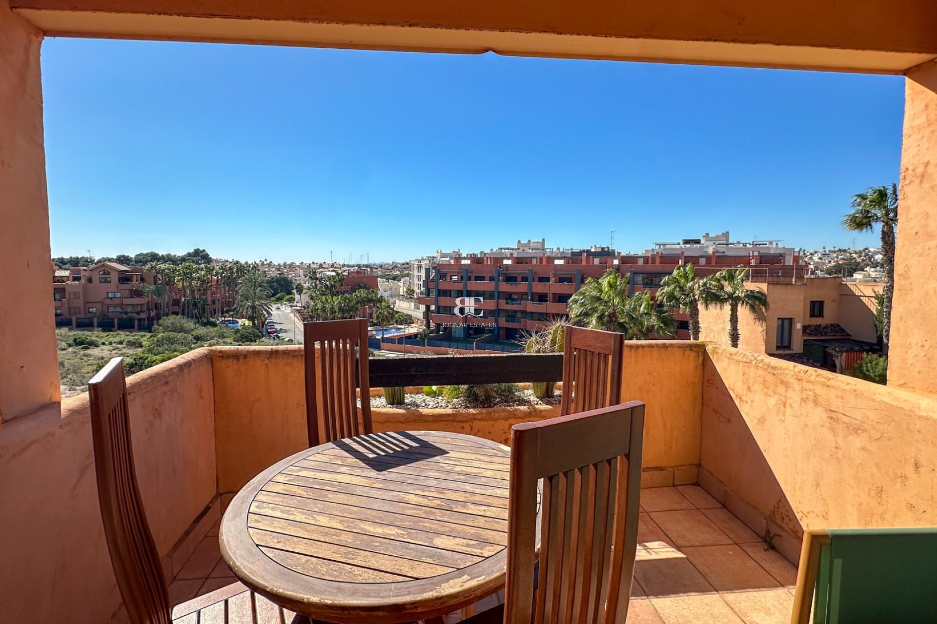 Wiederverkauf - apartment -
Orihuela Costa - Villamartín