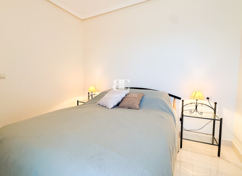 Wiederverkauf - apartment -
Orihuela Costa - Villamartín