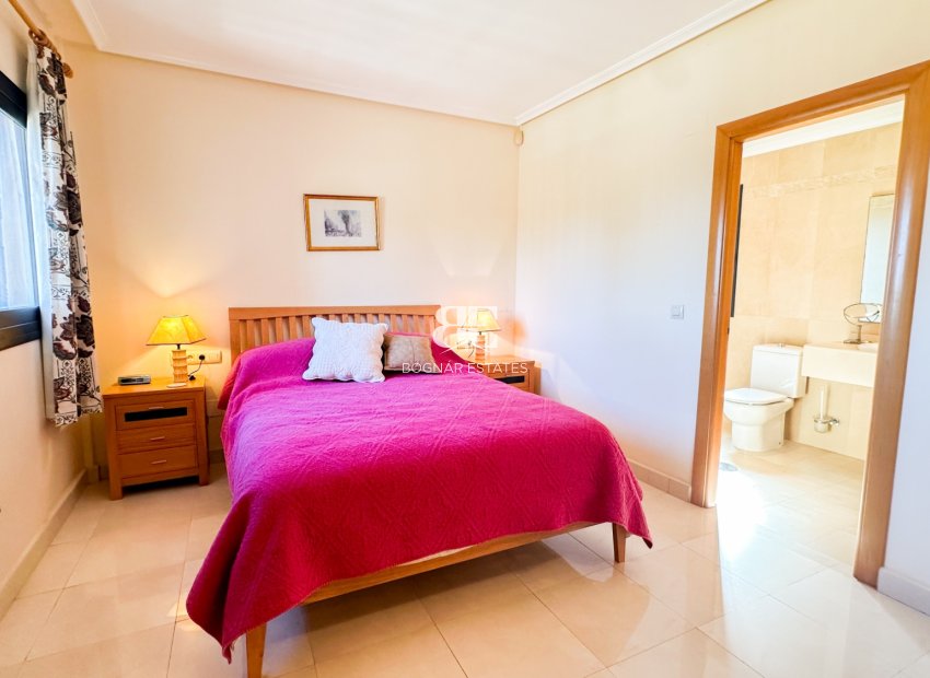 Wiederverkauf - apartment -
Orihuela Costa - Villamartín