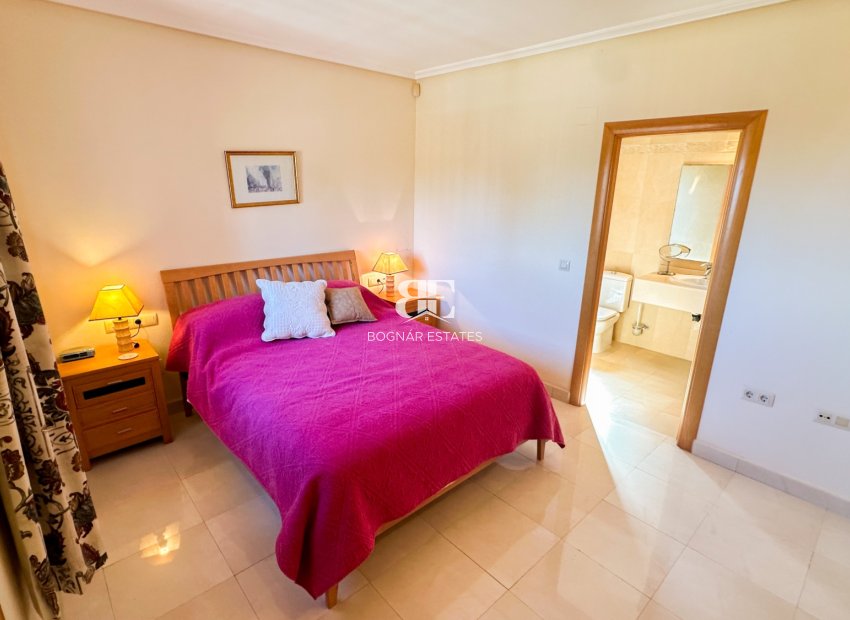 Wiederverkauf - apartment -
Orihuela Costa - Villamartín