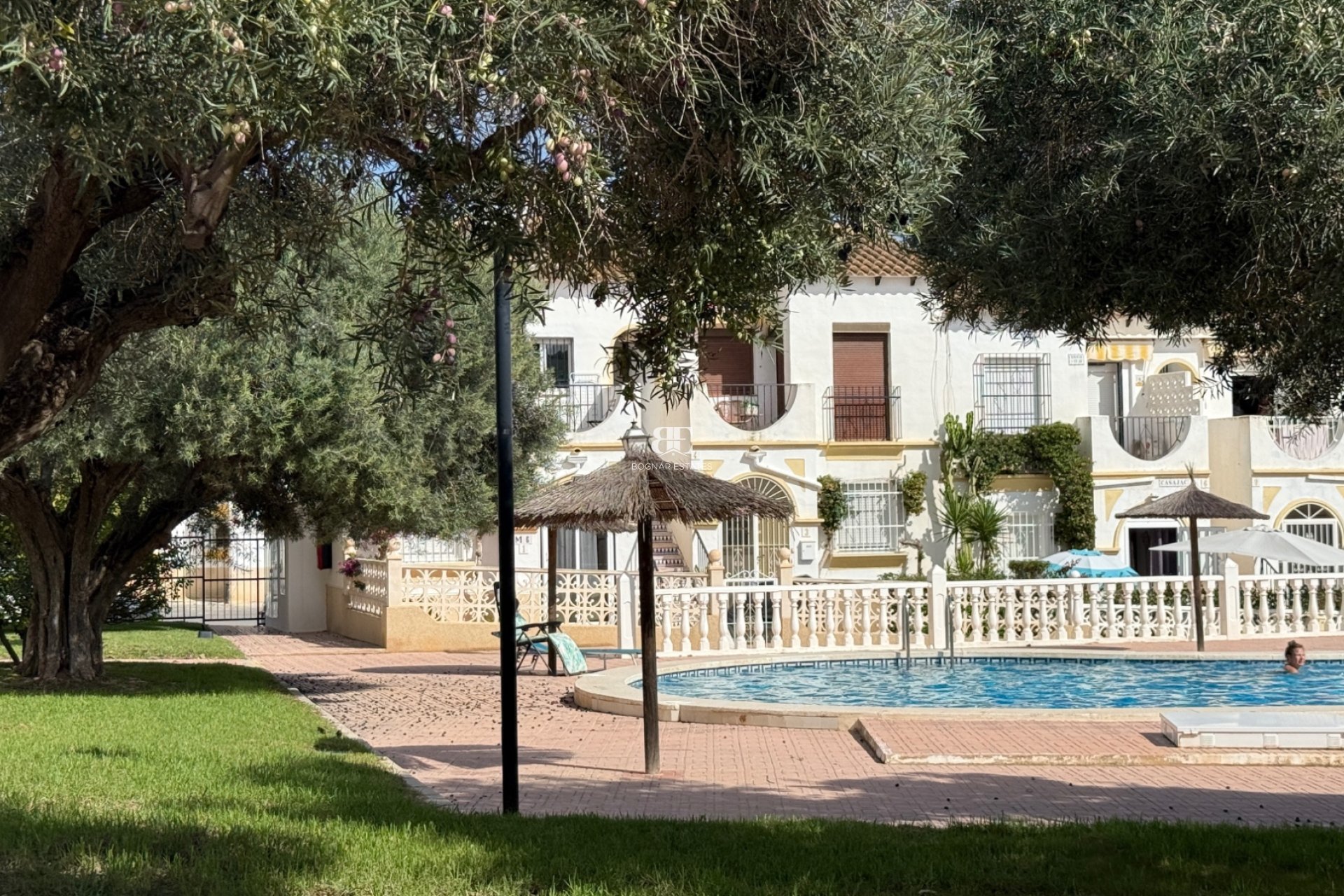 Wiederverkauf - apartment -
Orihuela Costa - Villamartín