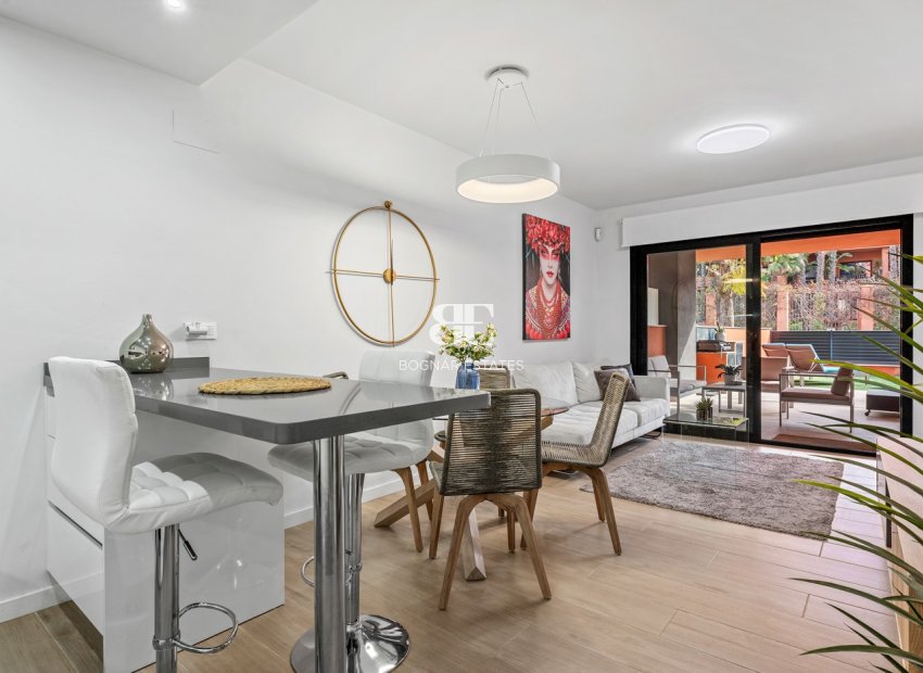 Wiederverkauf - apartment -
Orihuela Costa - Villamartín