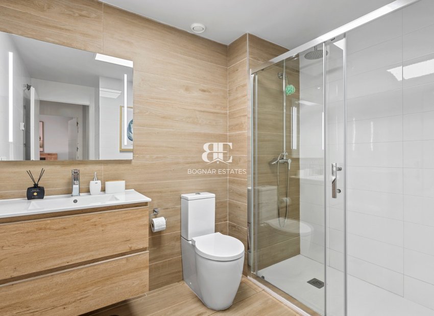 Wiederverkauf - apartment -
Orihuela Costa - Villamartín