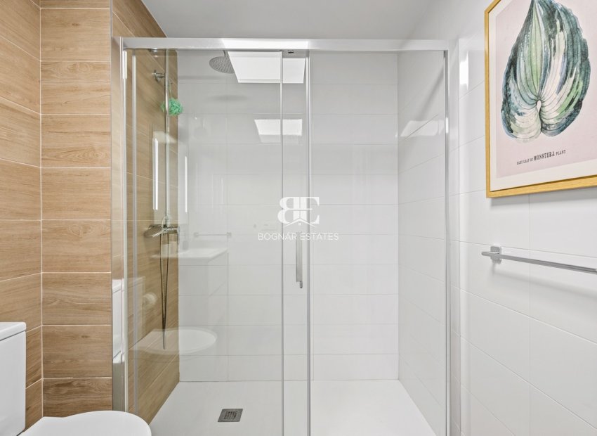 Wiederverkauf - apartment -
Orihuela Costa - Villamartín