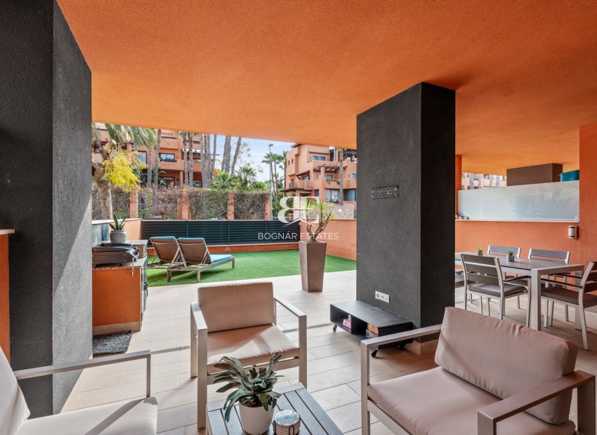 Wiederverkauf - apartment -
Orihuela Costa - Villamartín