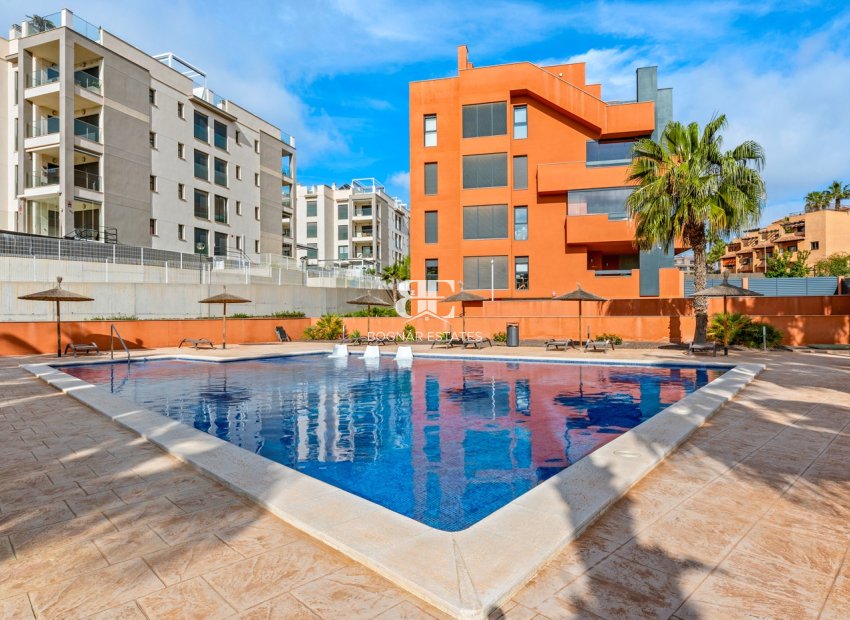 Wiederverkauf - apartment -
Orihuela Costa - Villamartín
