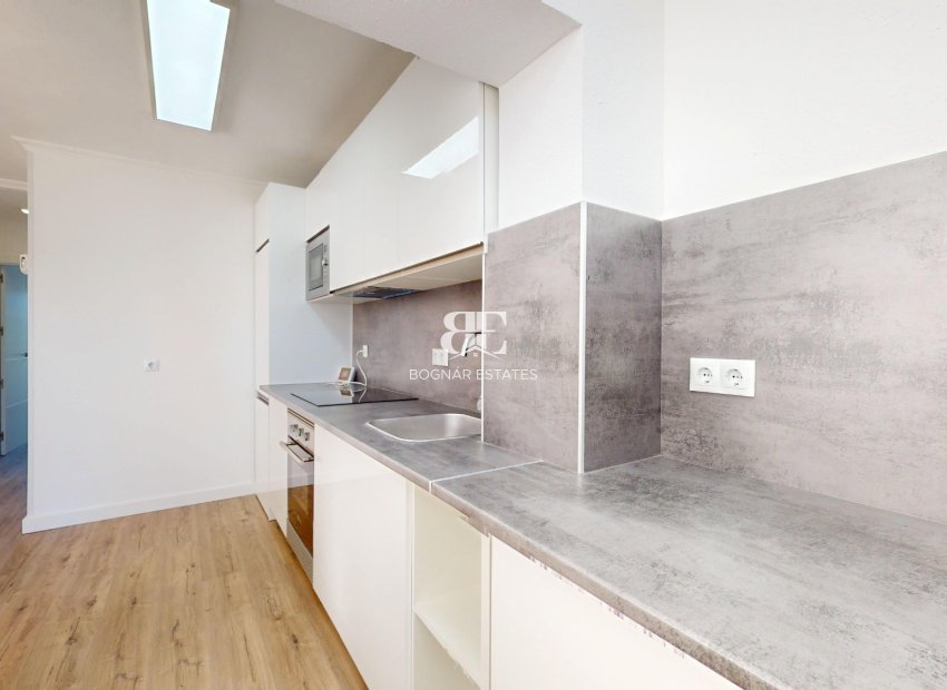 Wiederverkauf - apartment -
Orihuela Costa - Villamartín