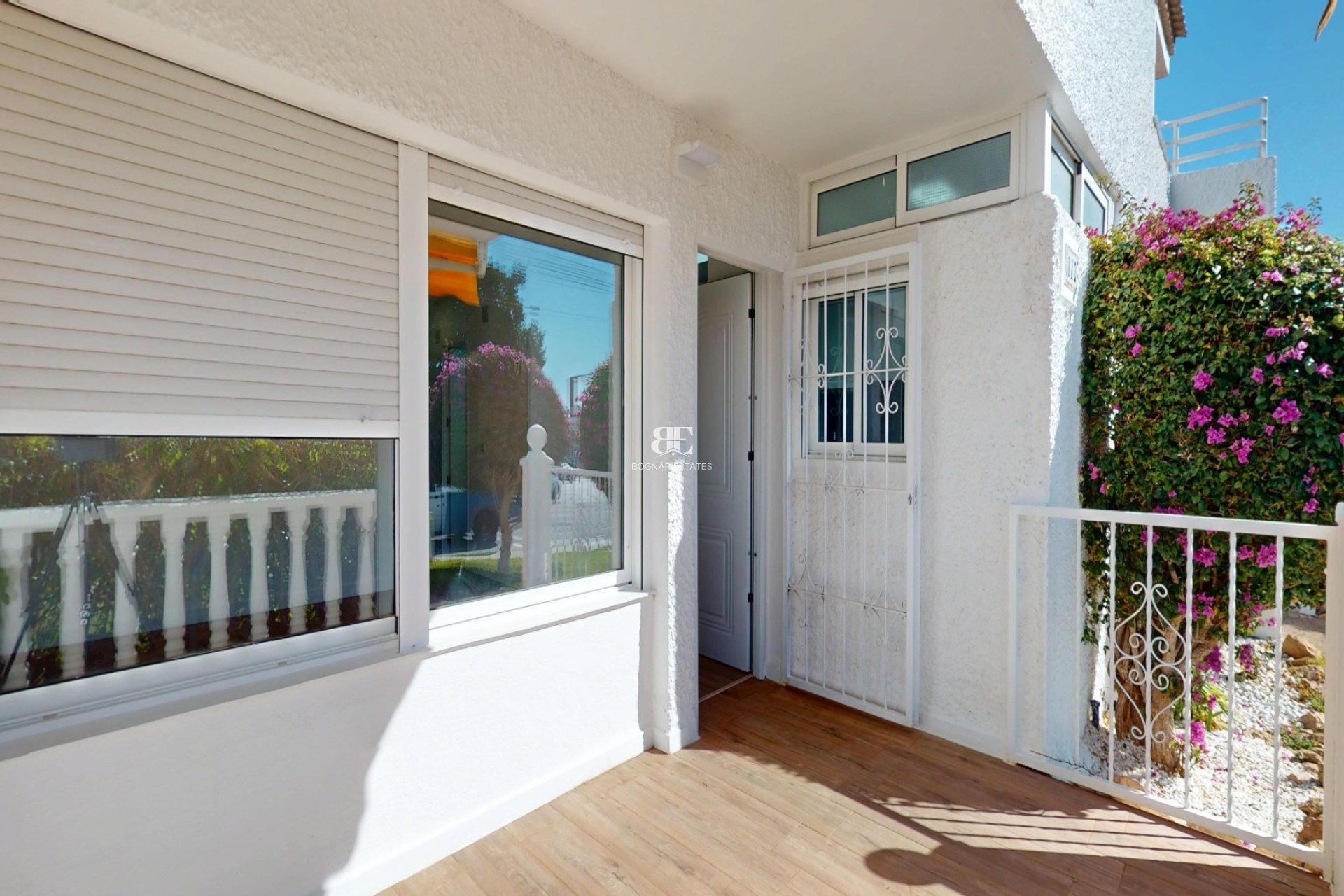 Wiederverkauf - apartment -
Orihuela Costa - Villamartín