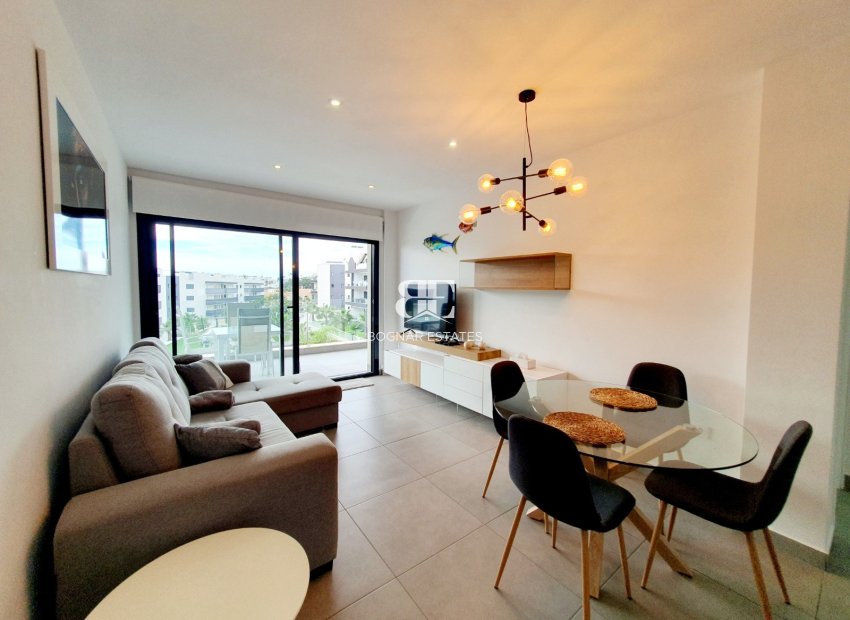 Wiederverkauf - apartment -
Orihuela Costa - Villamartín