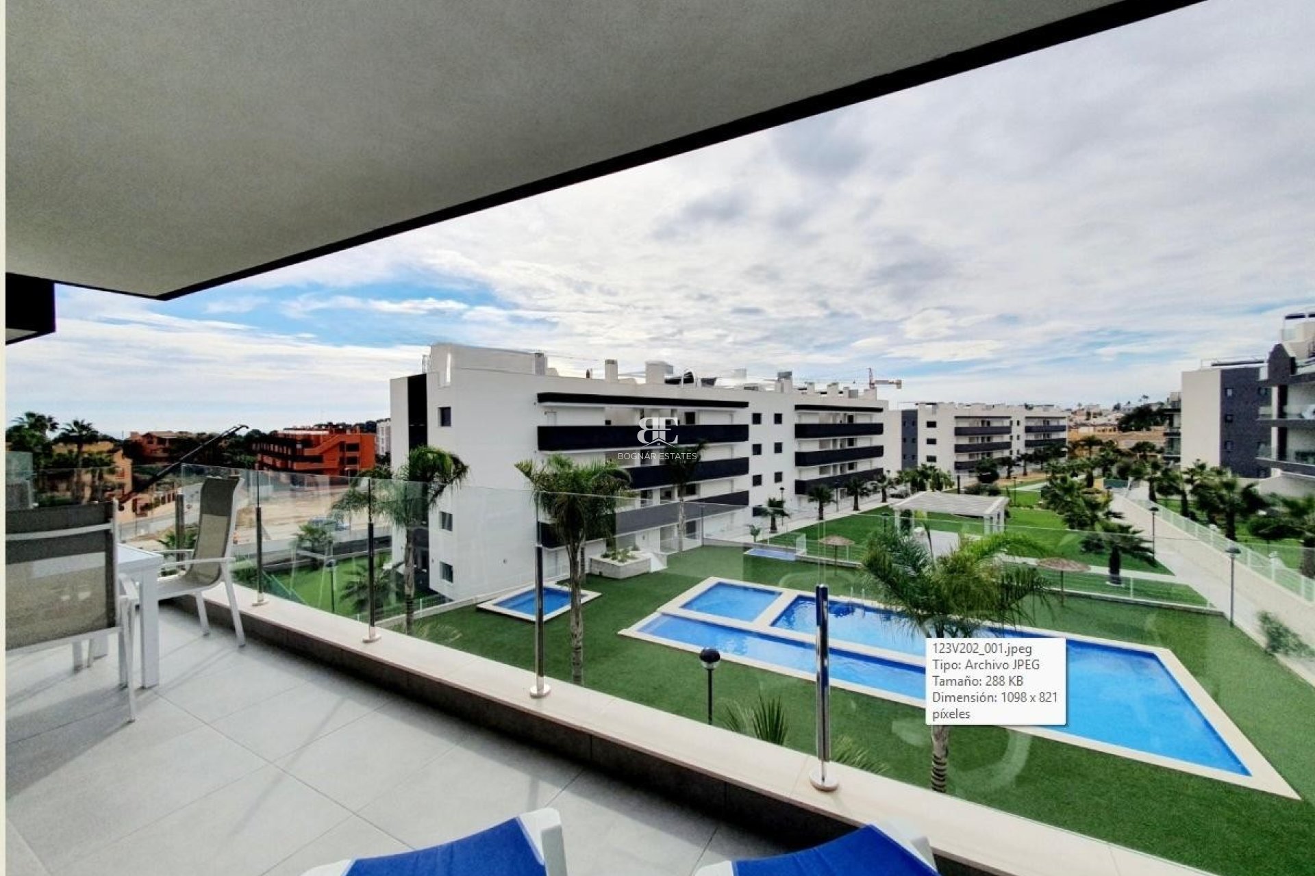 Wiederverkauf - apartment -
Orihuela Costa - Villamartín