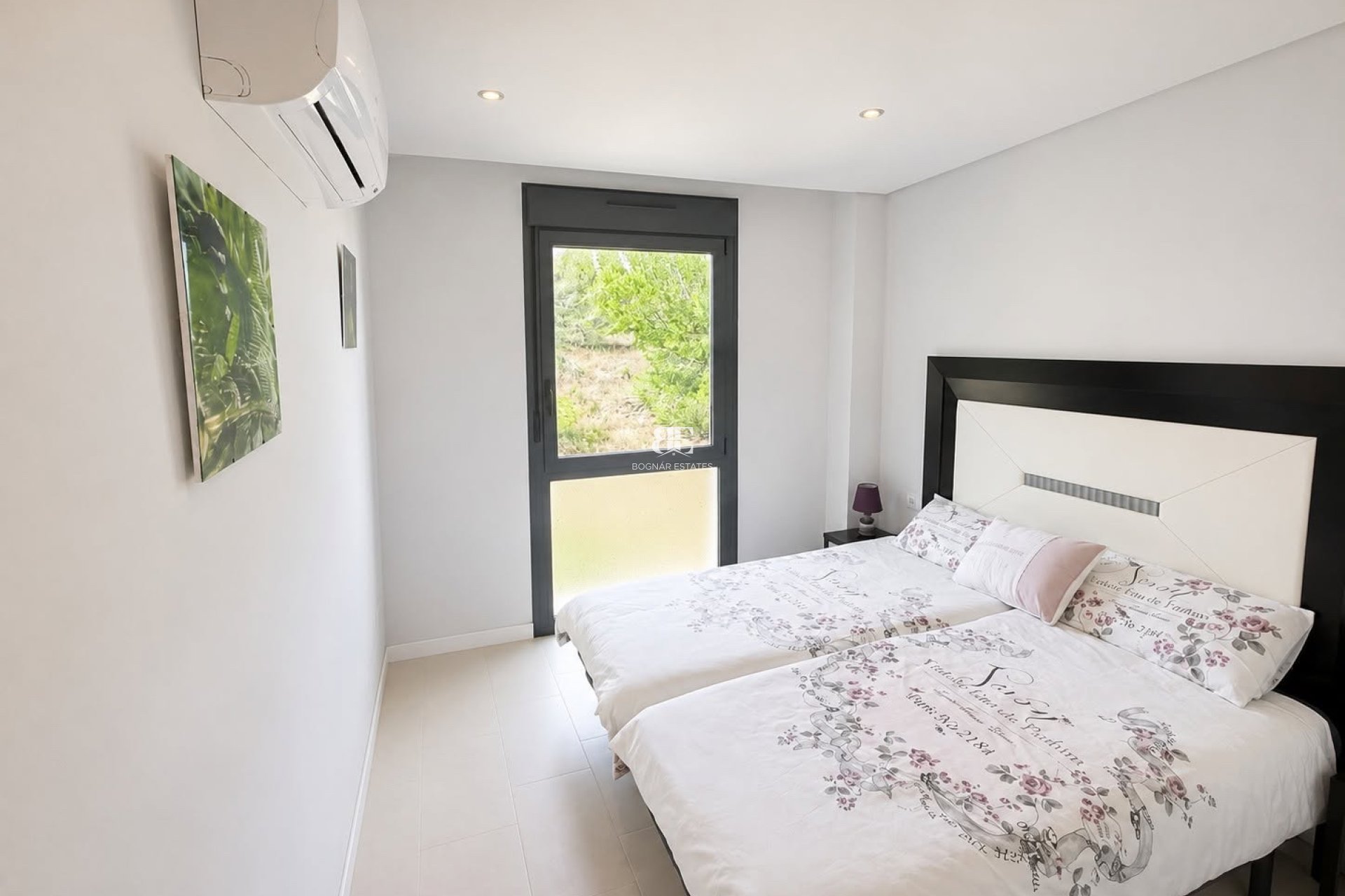 Wiederverkauf - apartment -
Orihuela Costa - Villamartín