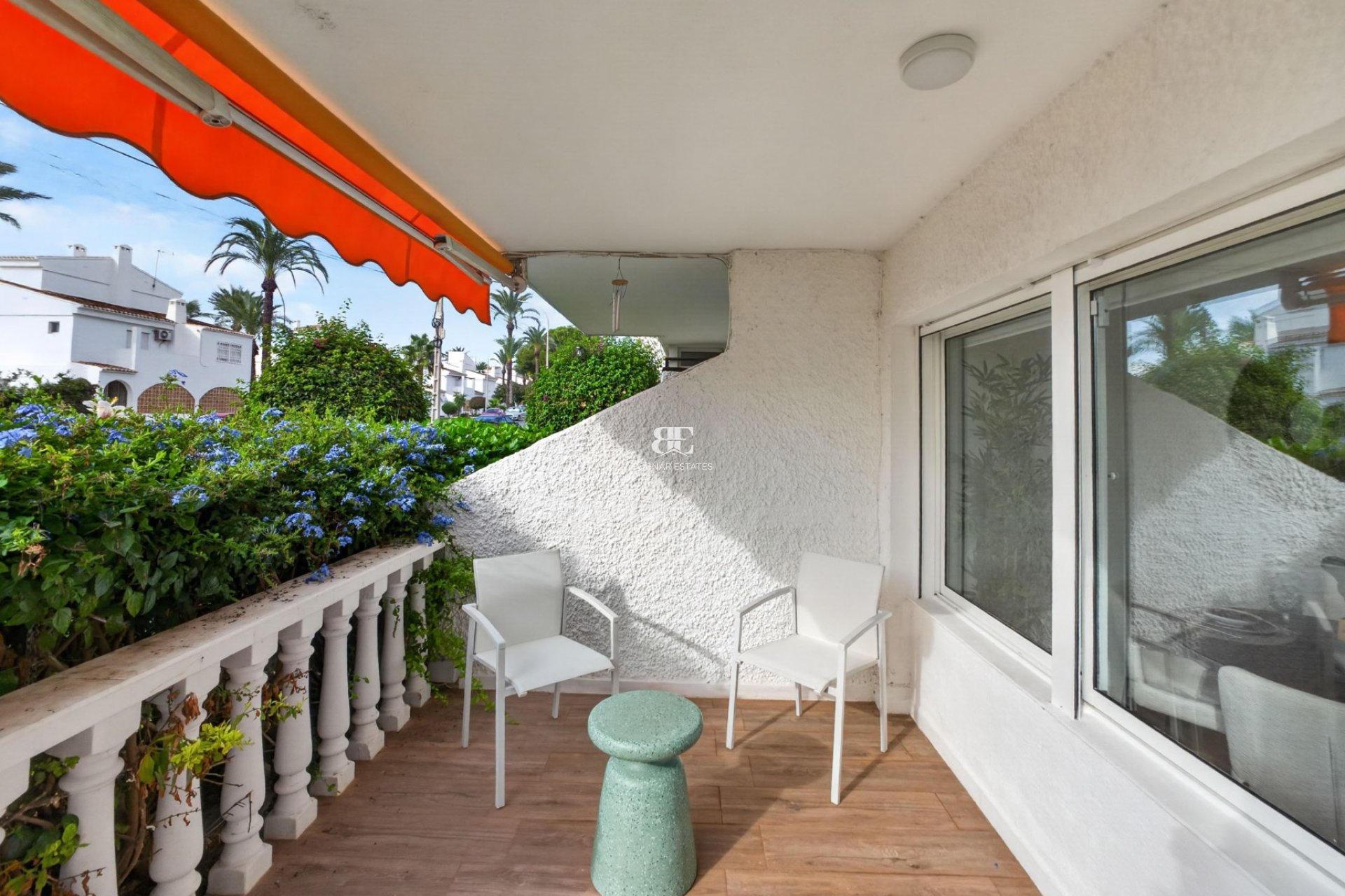 Wiederverkauf - apartment -
Orihuela Costa - Villamartín