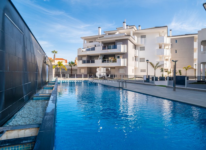 Wiederverkauf - apartment -
Orihuela Costa - Villamartín