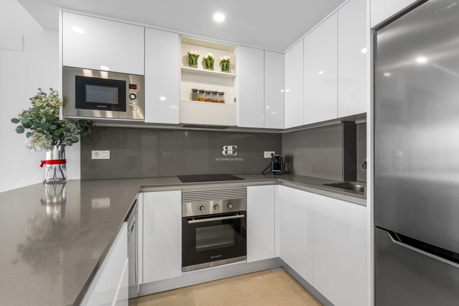 Wiederverkauf - apartment -
Orihuela Costa - Villamartín