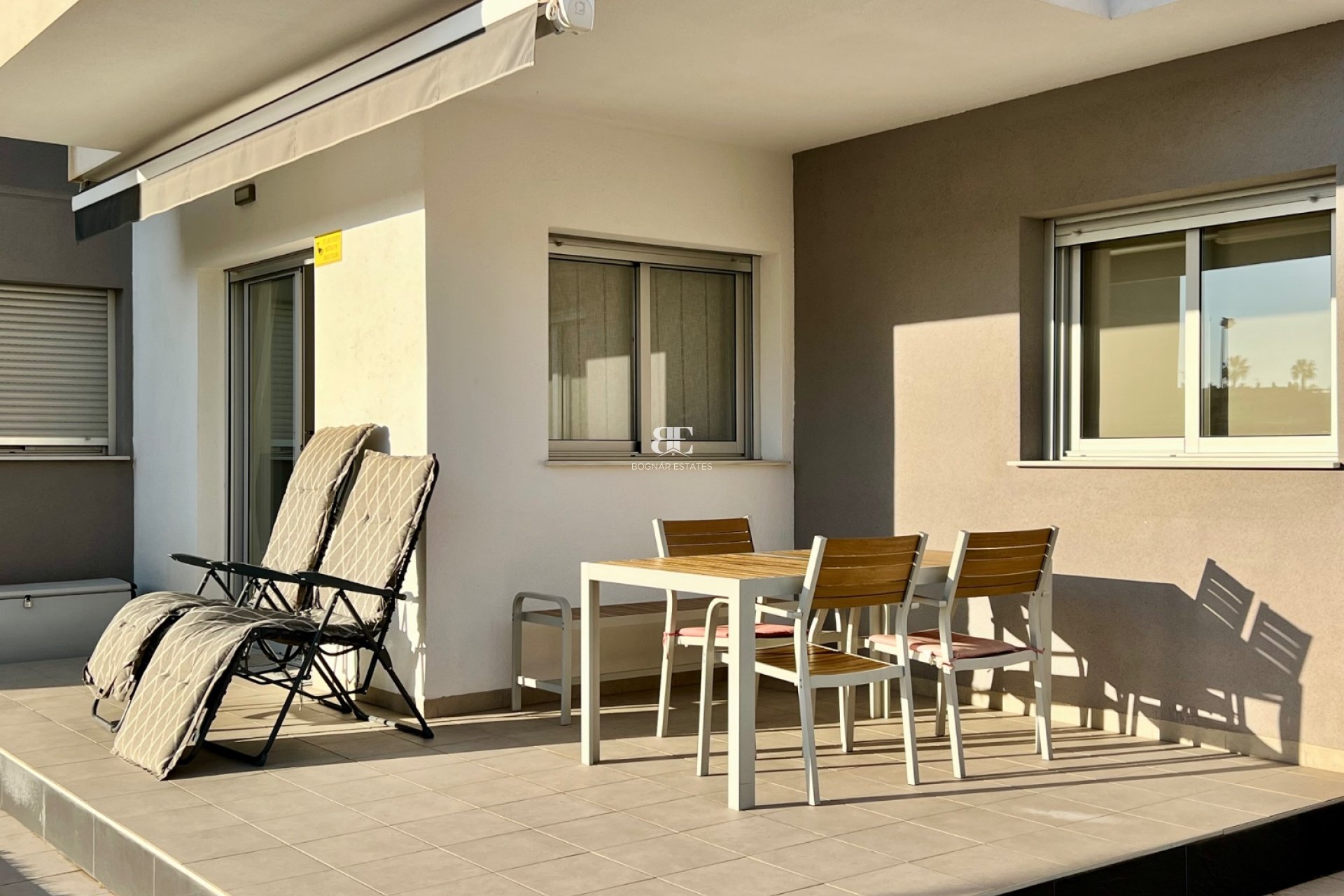 Wiederverkauf - apartment -
Orihuela Costa - Villamartín