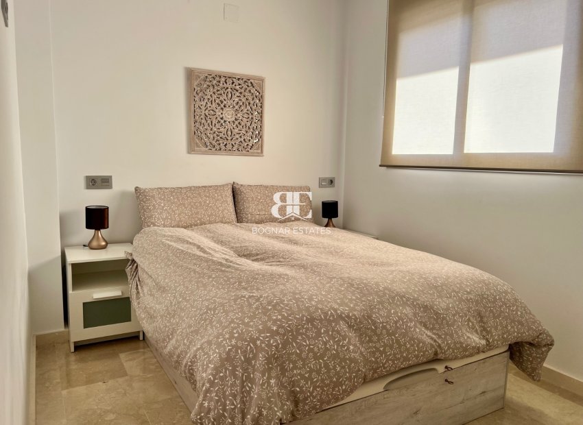 Wiederverkauf - apartment -
Orihuela Costa - Villamartín