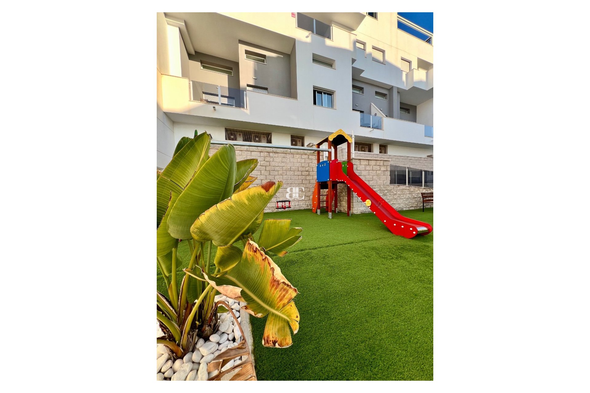 Wiederverkauf - apartment -
Orihuela Costa - Villamartín