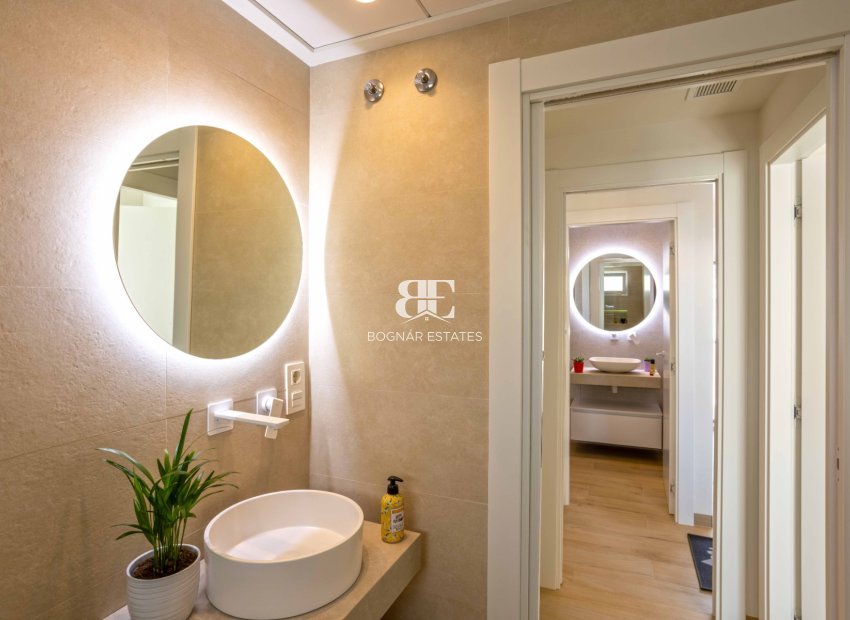 Wiederverkauf - apartment -
Orihuela Costa - Villamartín