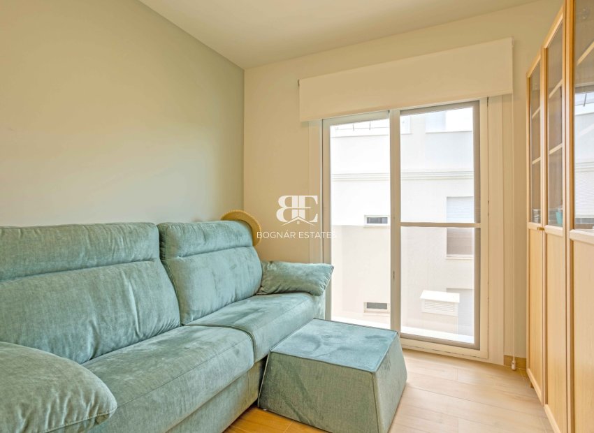 Wiederverkauf - apartment -
Orihuela Costa - Villamartín
