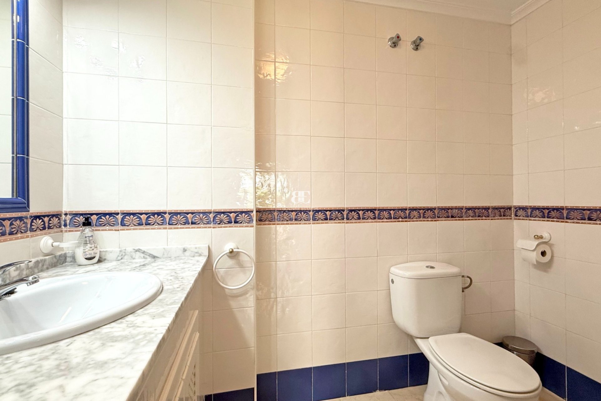 Wiederverkauf - apartment -
Orihuela Costa - Villamartín