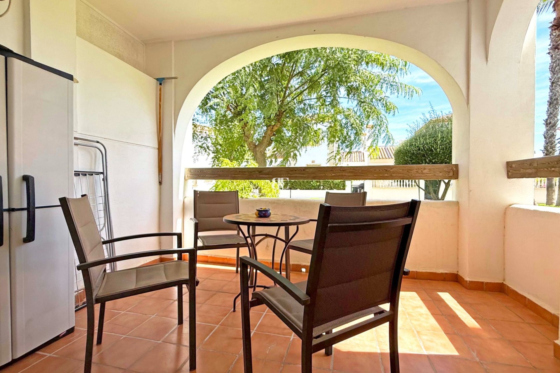 Wiederverkauf - apartment -
Orihuela Costa - Villamartín