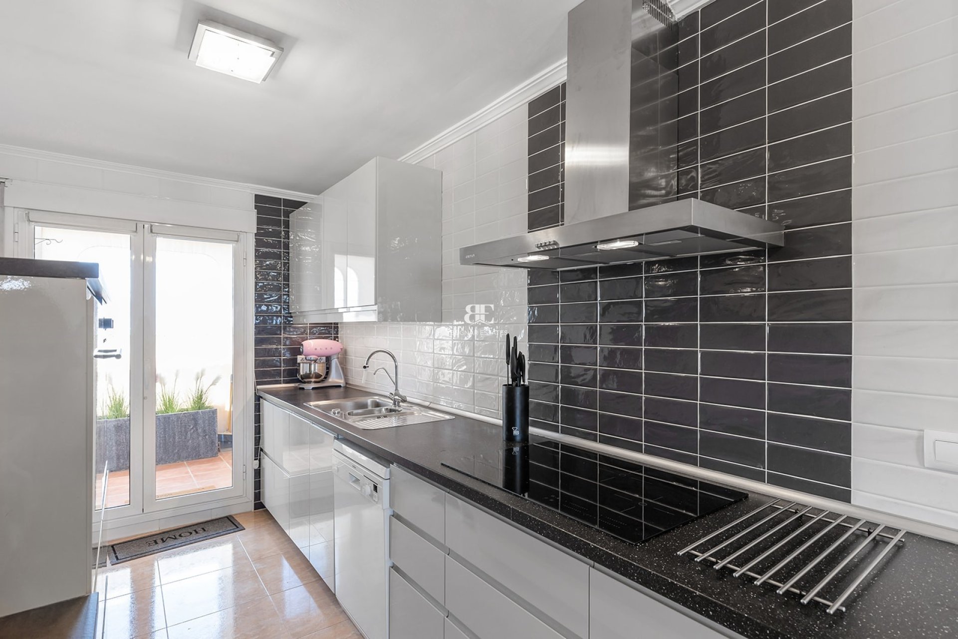 Wiederverkauf - apartment -
Orihuela Costa - Villamartín