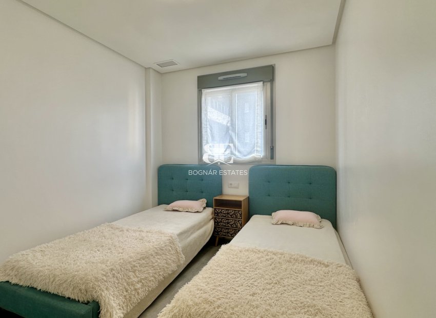 Wiederverkauf - apartment -
Orihuela Costa - Villamartín