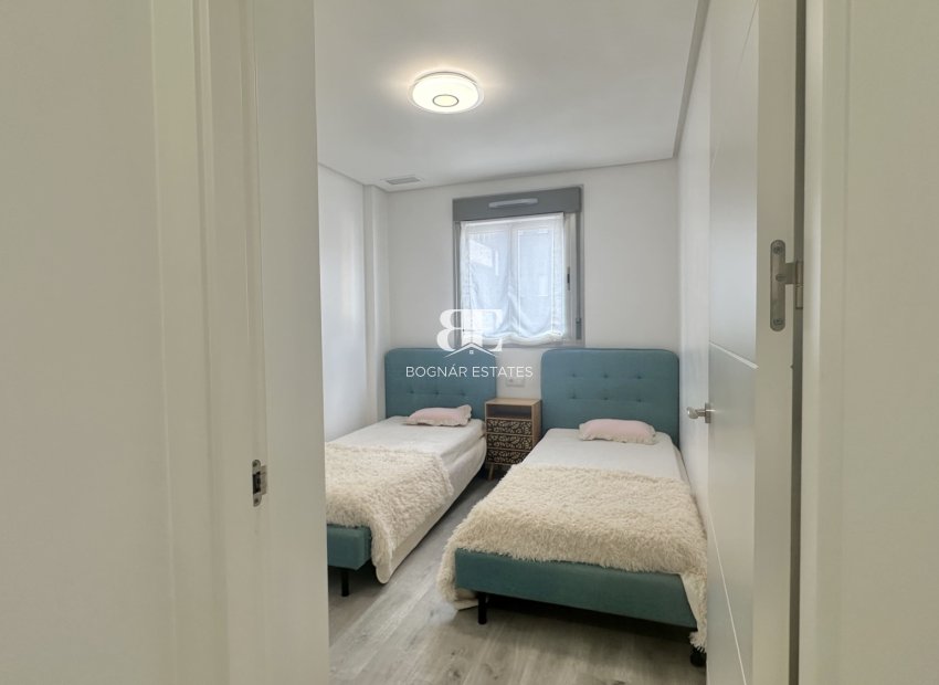 Wiederverkauf - apartment -
Orihuela Costa - Villamartín