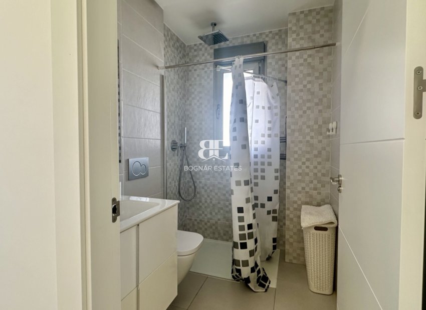 Wiederverkauf - apartment -
Orihuela Costa - Villamartín