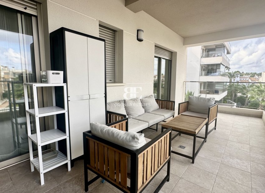 Wiederverkauf - apartment -
Orihuela Costa - Villamartín