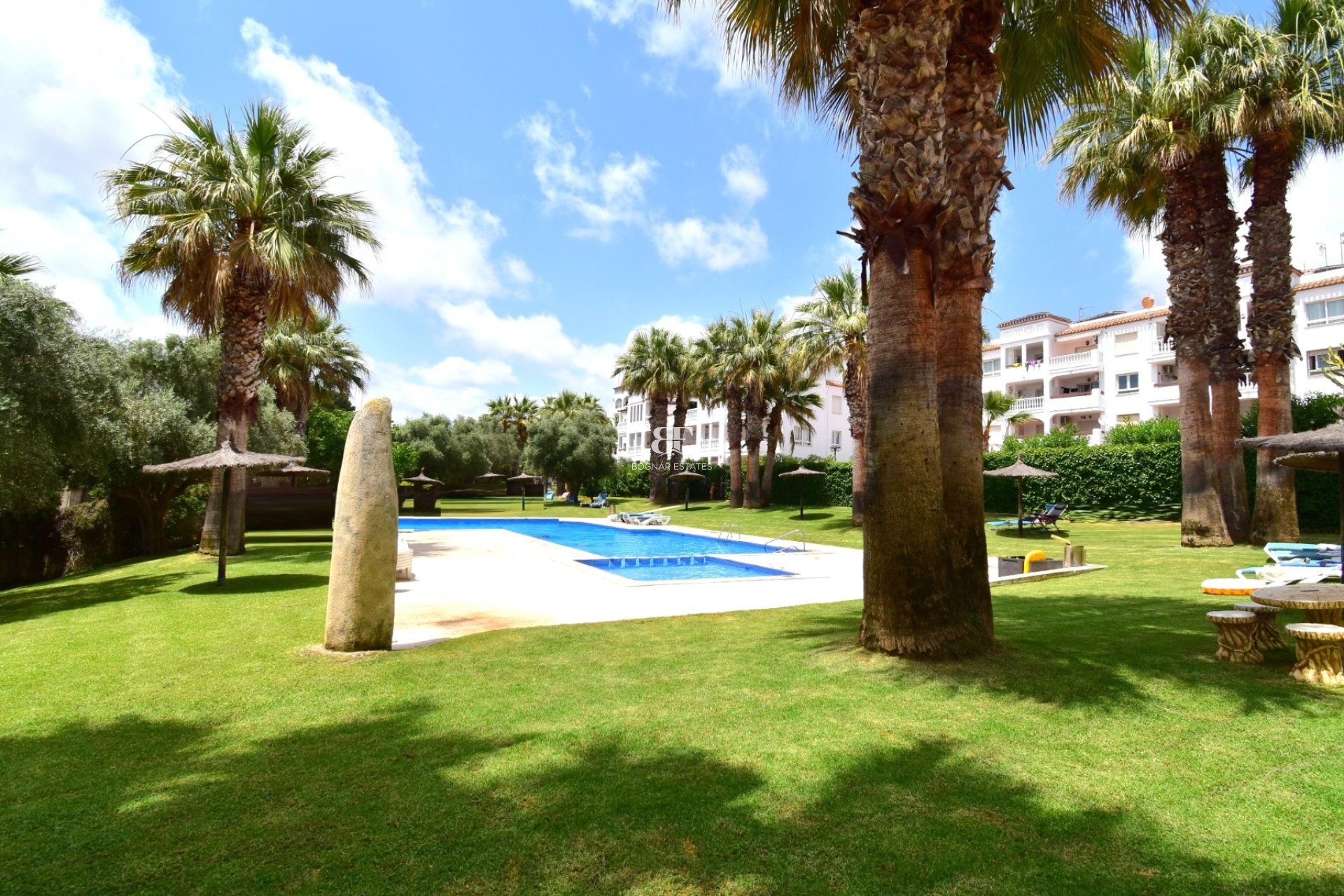 Wiederverkauf - apartment -
Orihuela Costa - Villamartín