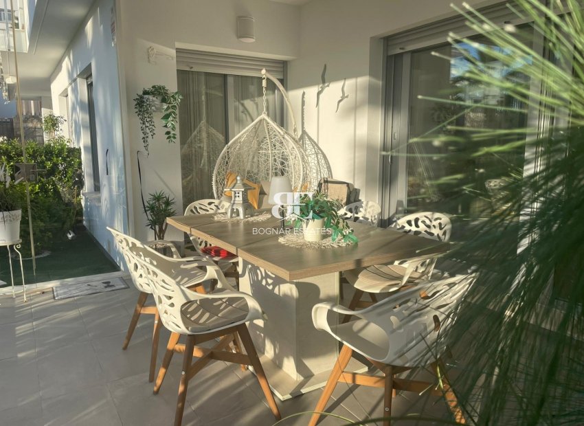 Wiederverkauf - apartment -
Orihuela - Vistabella