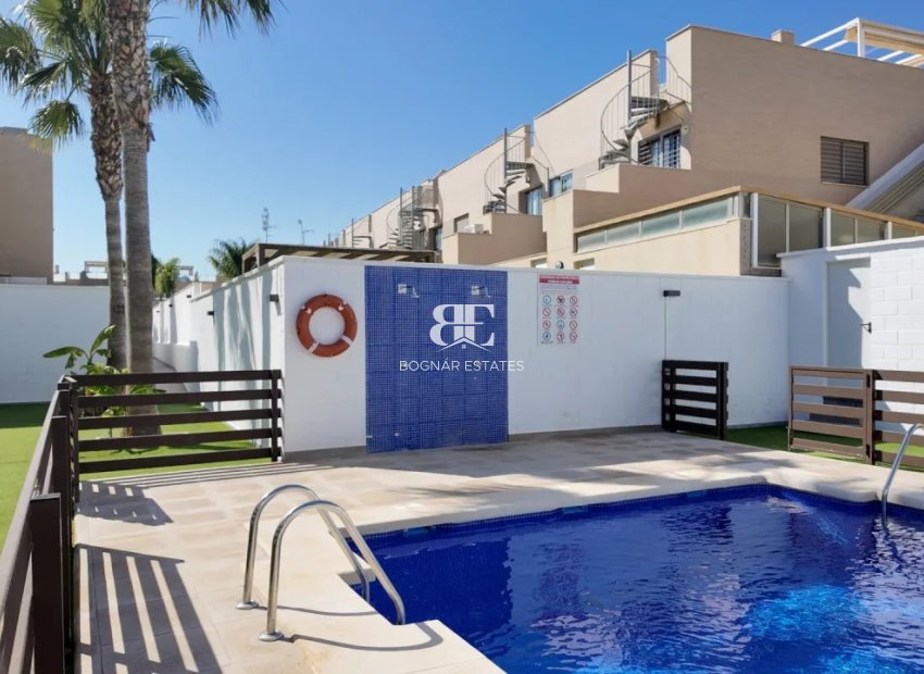 Wiederverkauf - apartment -
Pilar de la Horadada - La Torre de la Horadada