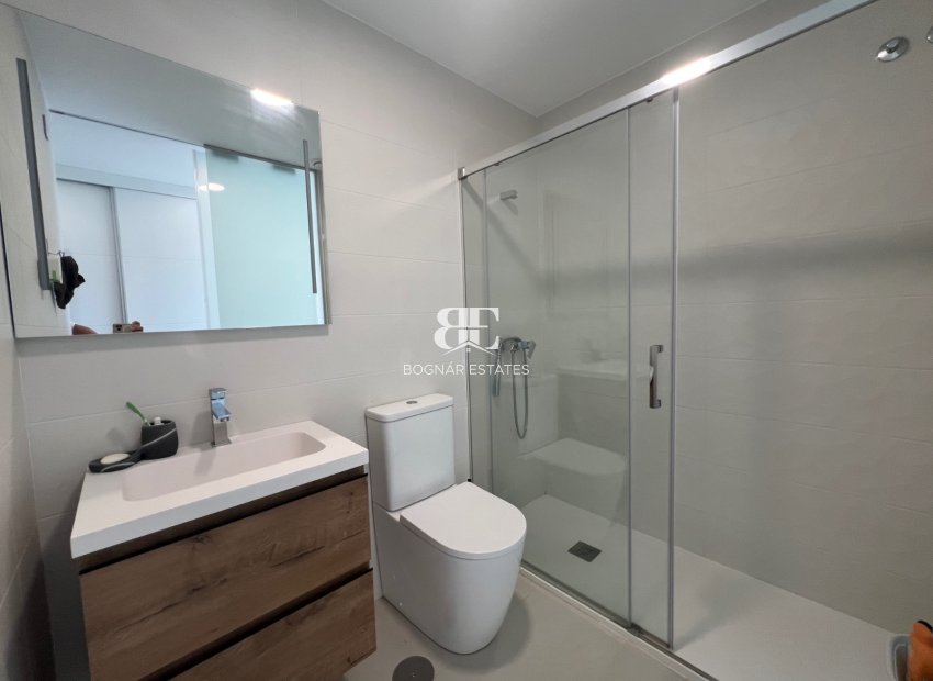 Wiederverkauf - apartment -
Pilar de la Horadada - Lo Romero Golf