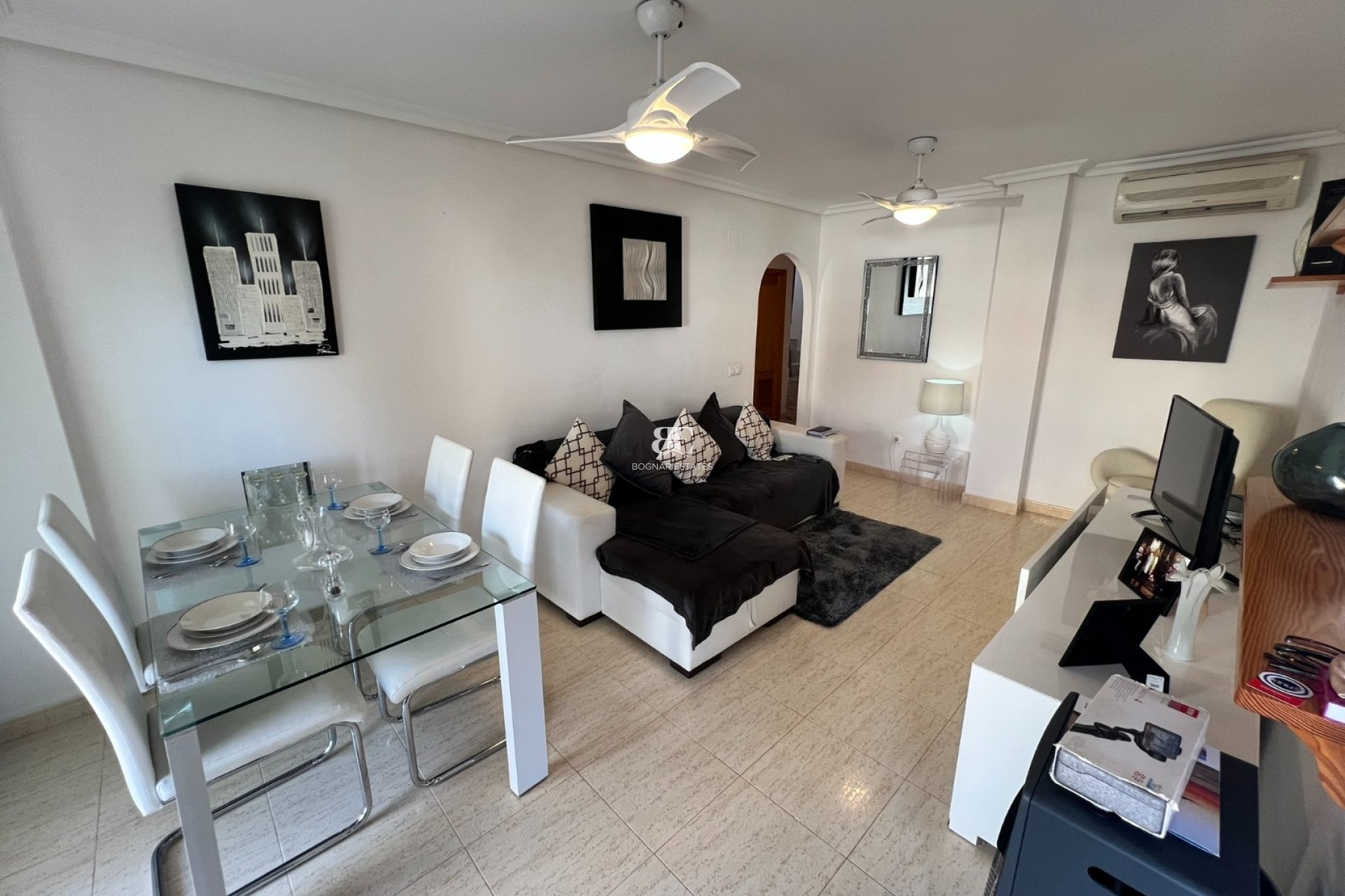 Wiederverkauf - apartment -
Pilar de la Horadada - Mil Palmeras